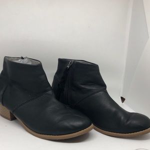 Toms ankle boots